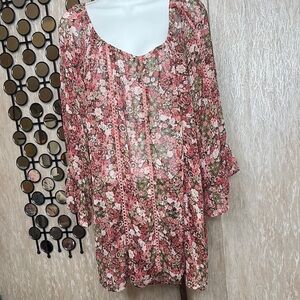 Chic Floral Women's Blouse in Pink and Green
